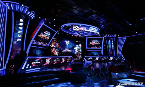 在强强对话 在强强对话