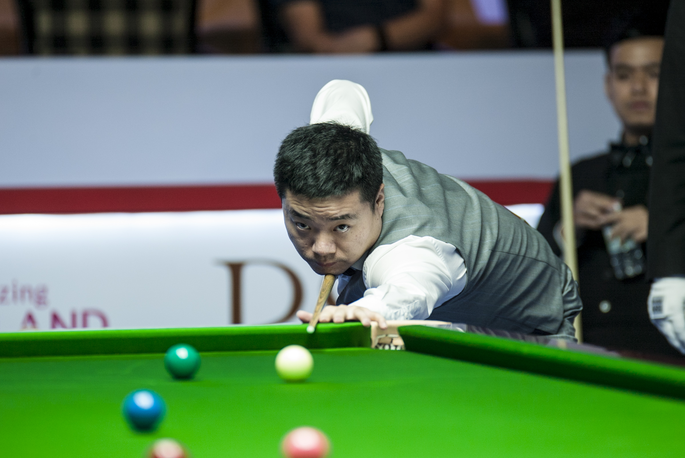 干扰三分并 干扰三分并