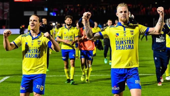 罗宾逊以 罗宾逊以